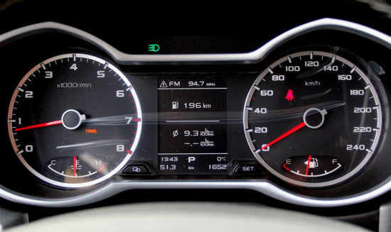 Geely-Atlas-2018-Indicate-the-fuel-tank-volume.jpg