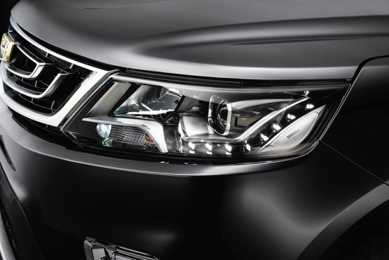 geely-emgrand-x7-front-lamp.jpg