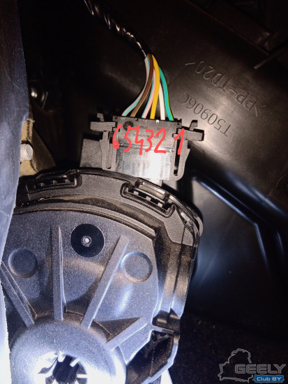 Установка круиз контроля Atlas(МКПП) — Geely Atlas-01.jpg